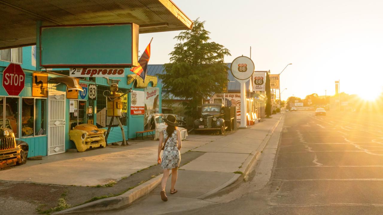 壮大なロードトリップを計画し、アメリカを探検しましょう