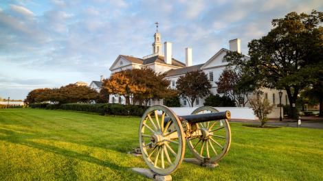 Cannon decorating the grounds of a historic government building