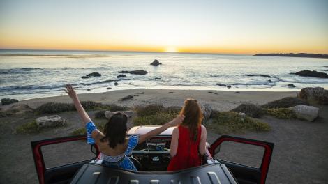 Watching the sunset from Elephant Seal Vista Point in San Simeon, California 