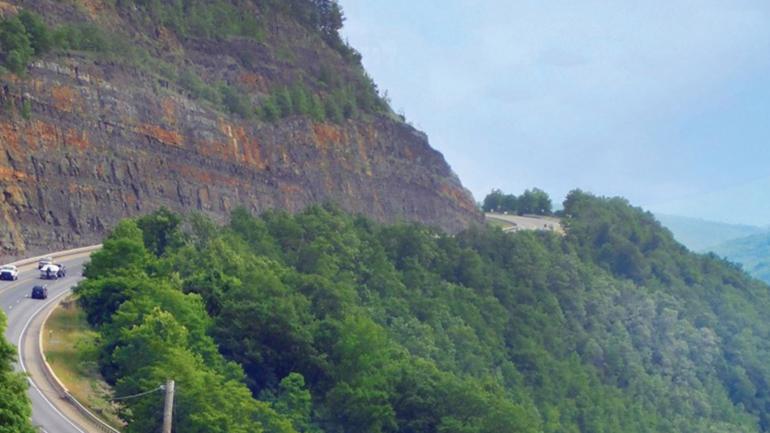 Driving the mountain roads of Route 6 in Northern Pennsylvania
