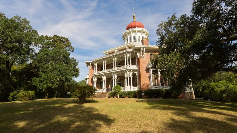 密西西比州纳切兹 Longwood 宅邸的八角形外观