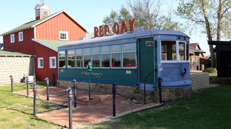 Red Oak II in Carthage, Missouri