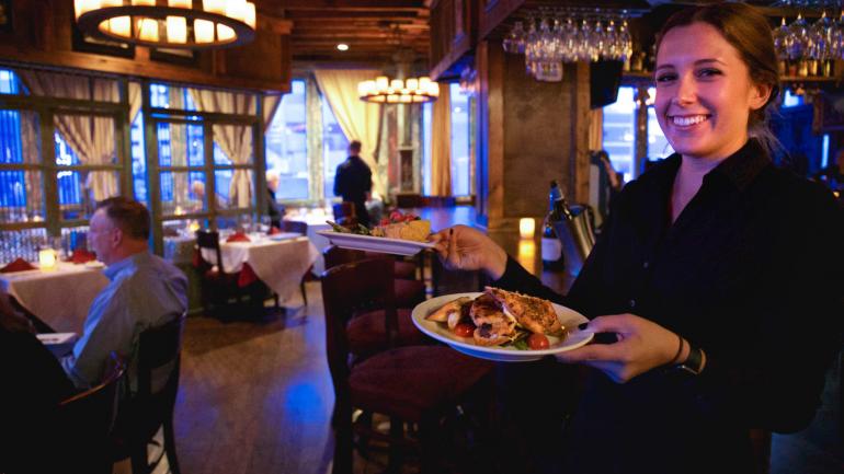 Authentic Southern cuisine at Itta Bena above B.B. King’s Blues Club on Beale Street