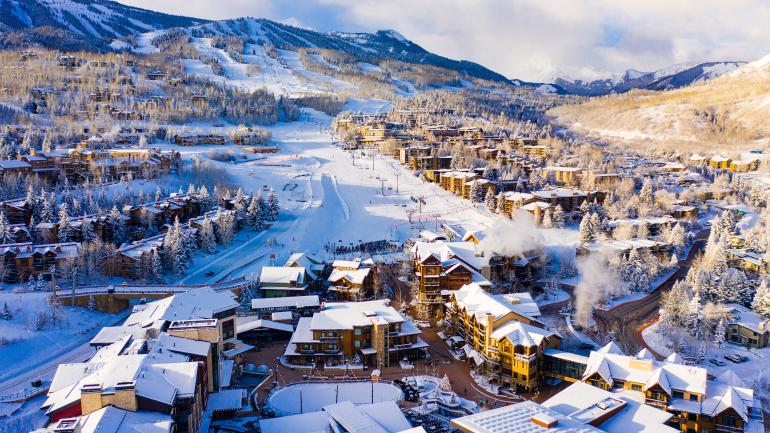 Un paraíso nevado en Base Village, Snowmass