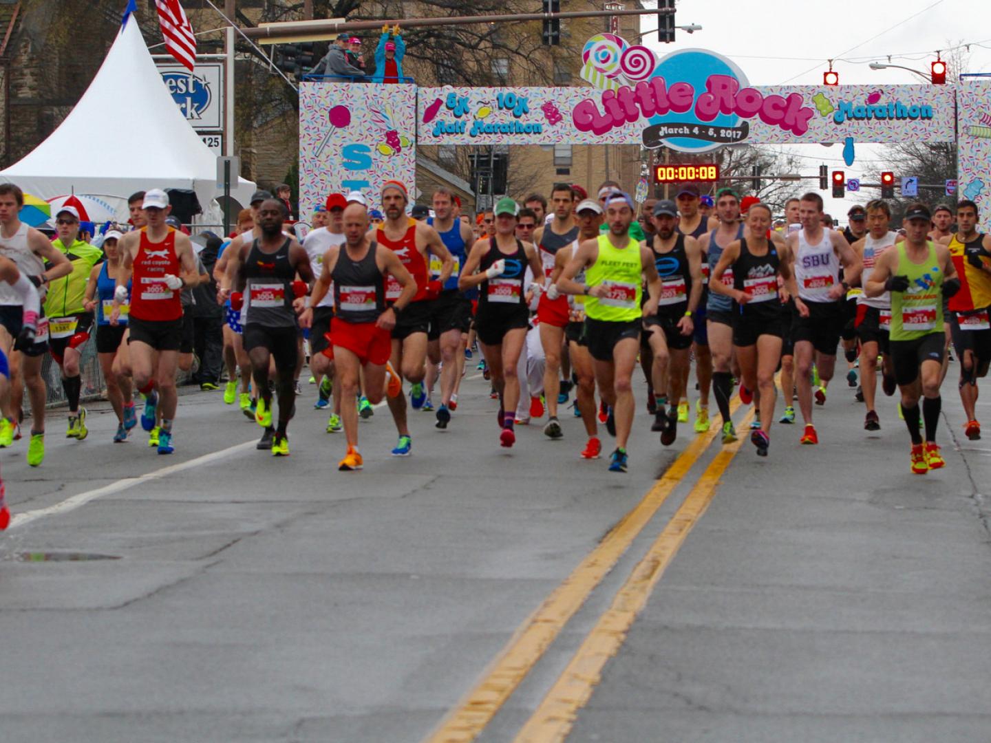 リトルロックマラソンのレースの始まり