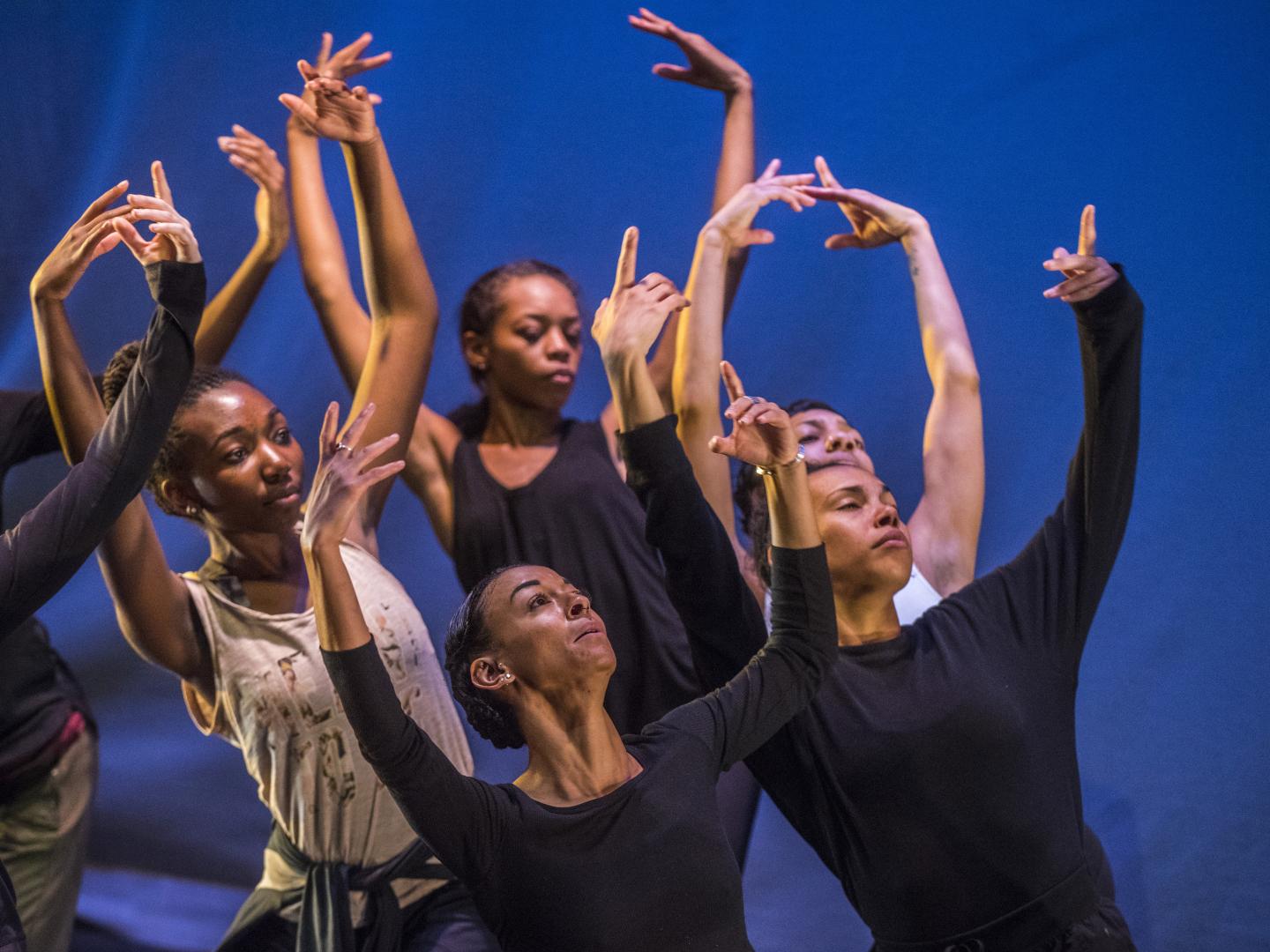 Eine Tanzperformance auf der Denver Arts Week in Colorado