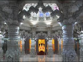 BAPS Temple in DuPage County, Illinois