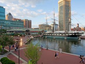 Exploring the waterfront in Baltimore's Inner Harbor Exploring the waterfront in Baltimore's Inner Harbor