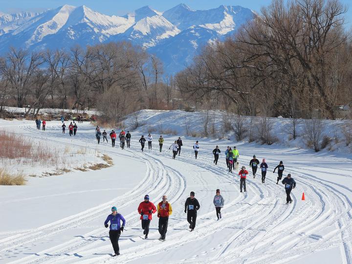Laufwettbewerb beim Rio Frio Ice Fest in Alamosa, Colorado