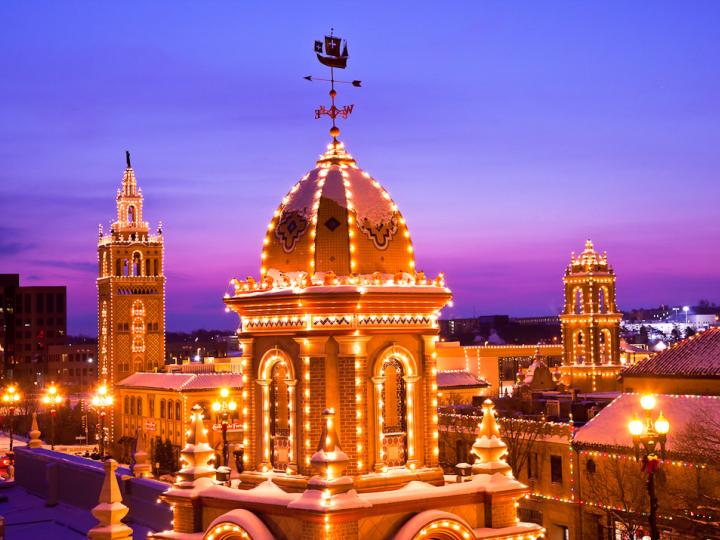 Glimmering lights at Country Club Plaza in Kansas City during the holidays