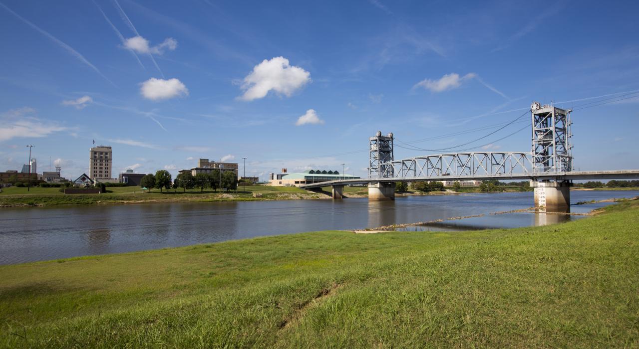 Gillis Long Bridge connecting Alexandria and Pineville in Louisiana 