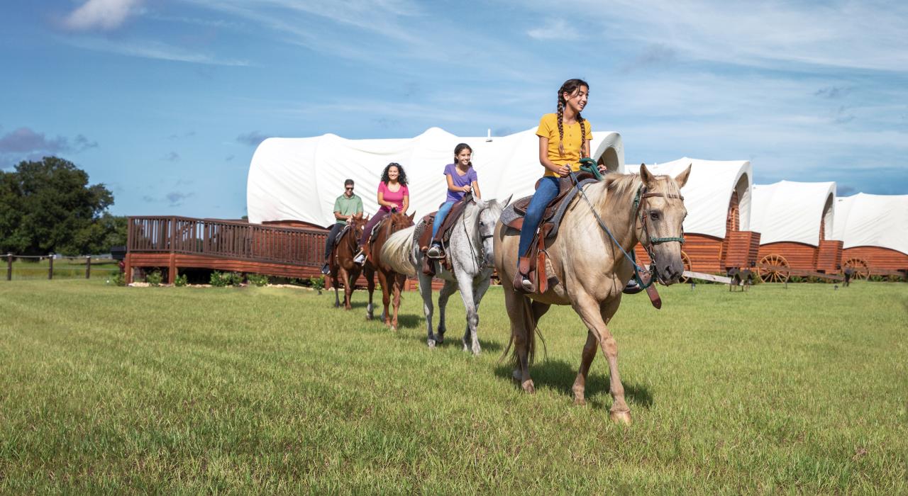 Explorando el Westgate River Ranch a caballo