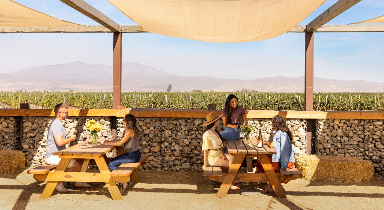 Weinverkostung im Salinas Valley, Monterey County, Kalifornien